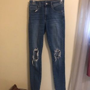 Levi’s 721 high rise skinny jeans